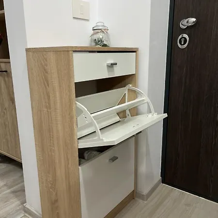 Modern Cu O Apartment