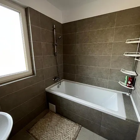Apartment Modern Cu O